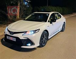 تۆیۆتا کامری